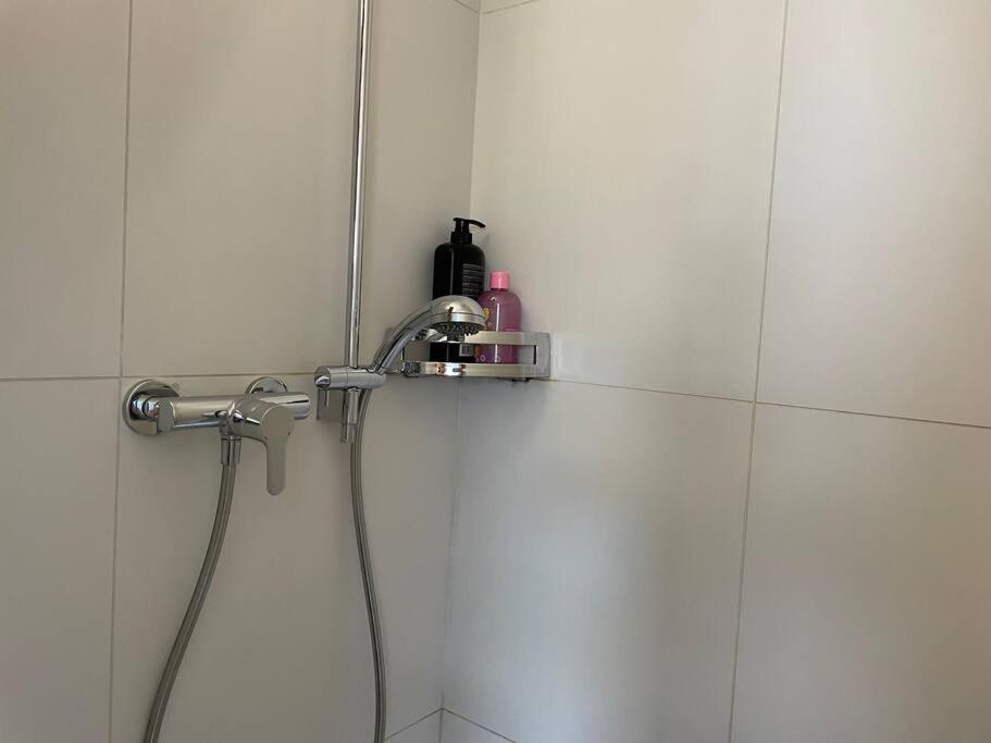 Apartamento Studio Proche De La Gare ! Lausana Exterior foto
