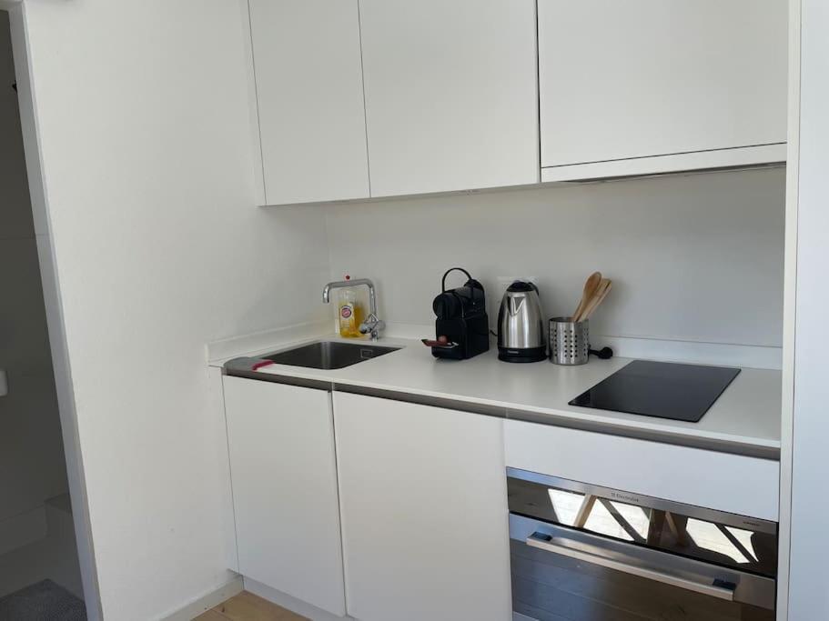 Apartamento Studio Proche De La Gare ! Lausana Exterior foto