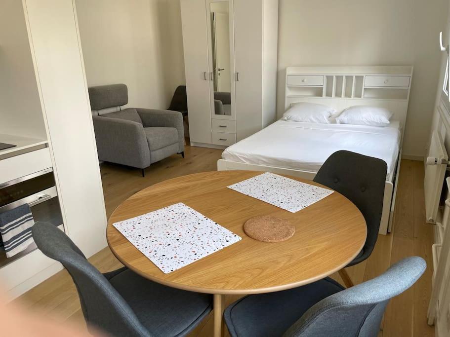 Apartamento Studio Proche De La Gare ! Lausana Exterior foto
